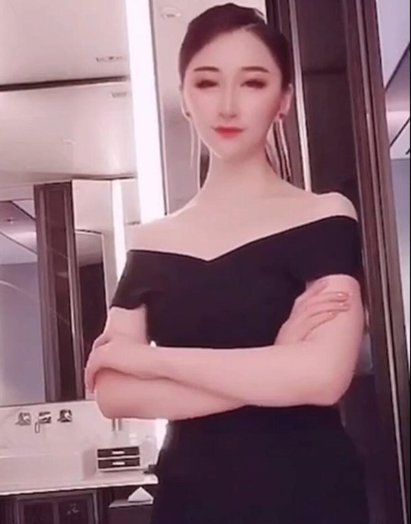 曼谷高端模特微信